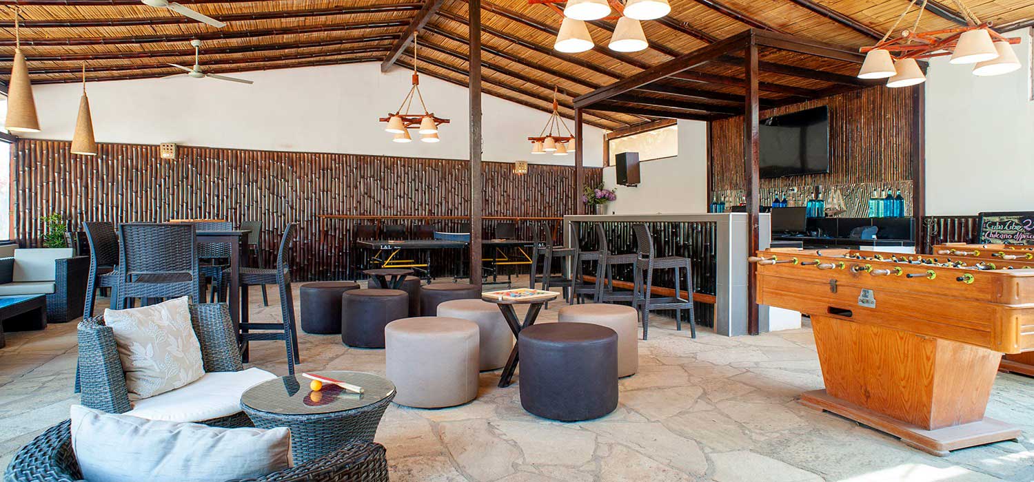 El Refugio Hotel y Casas de Playa Hotel de Vichayito Bar 2